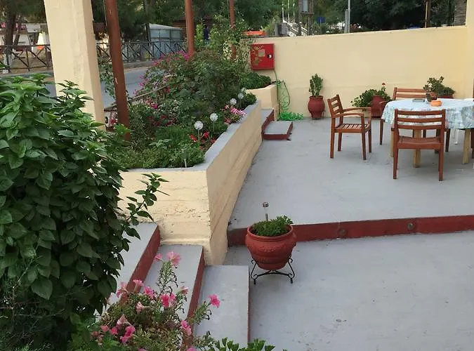 Hotel Akanthos