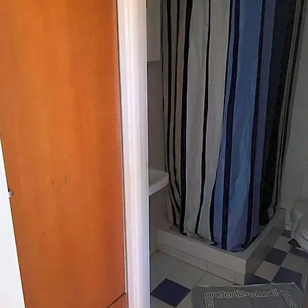 Hotel Akanthos *