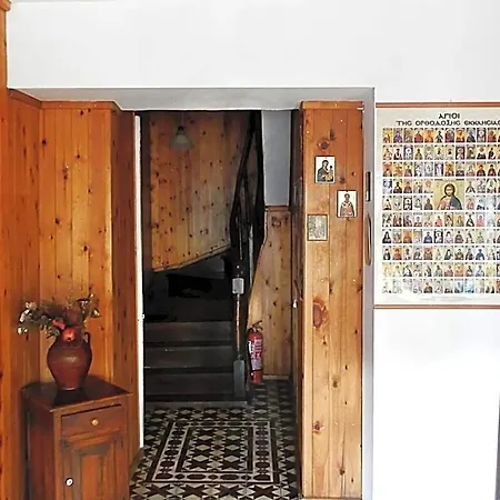 Akanthos Hotel