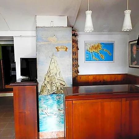 Akanthos