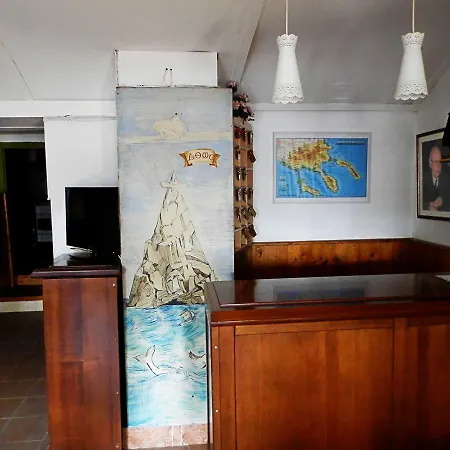 Otel Akanthos Ierissos