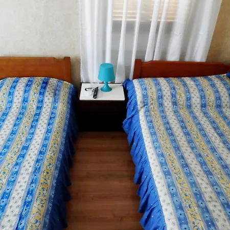 Hotel Akanthos *